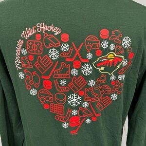 NWT MINNESOTA WILD NHL Hockey Shirt Womens M Christmas Heart Long Sleeve Green